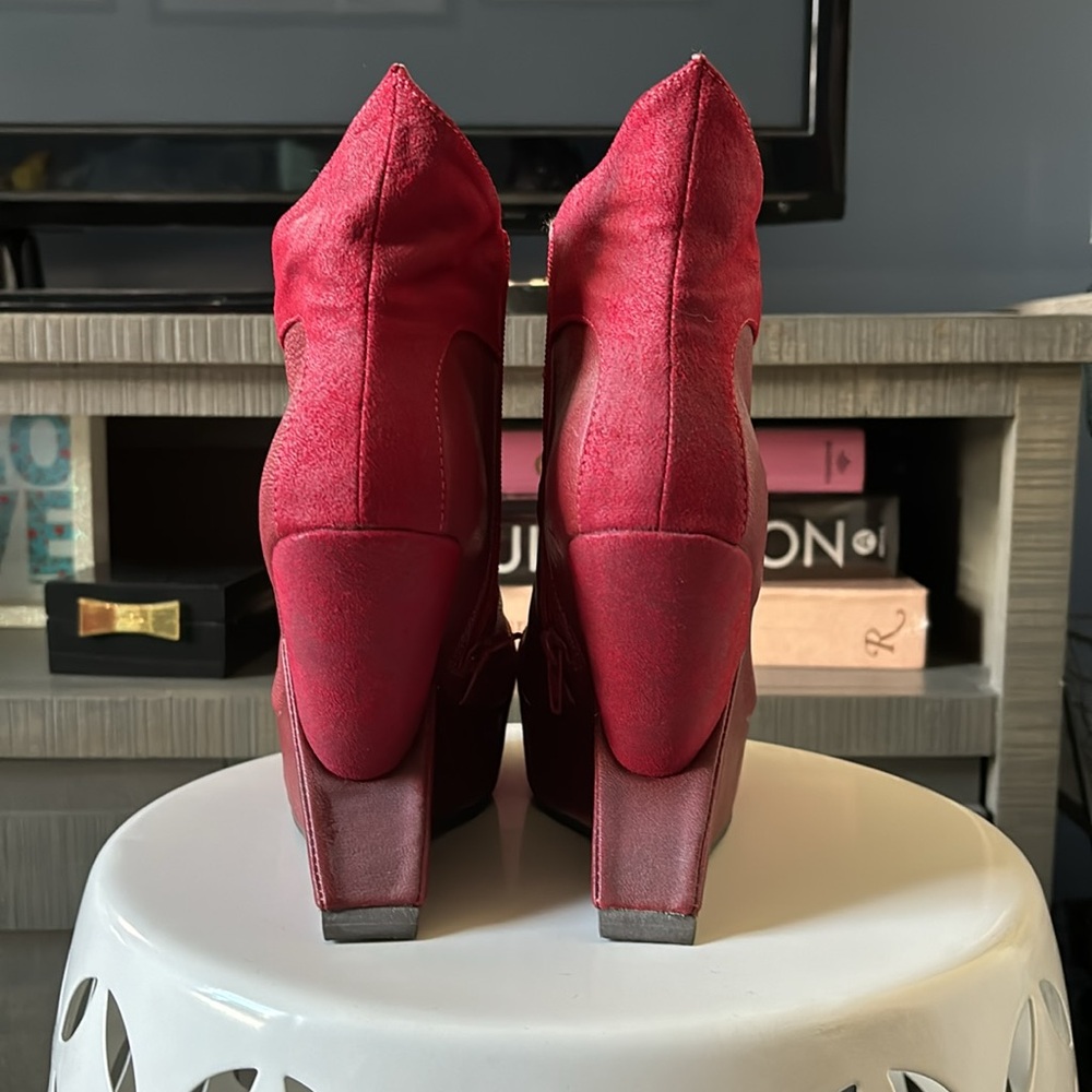 Boots🔥 - Picture 4 of 7